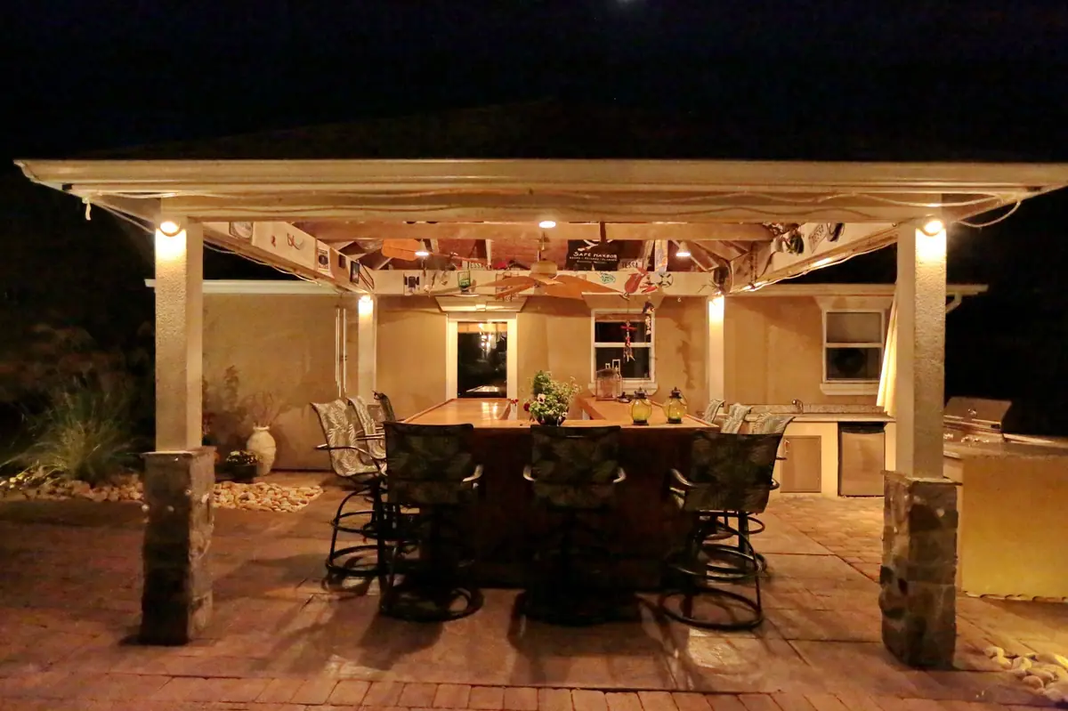 Outdoor kitchen and pergola