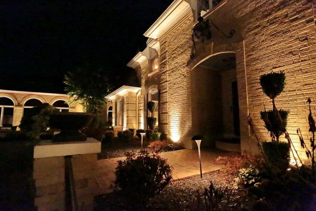 Entry column and archway